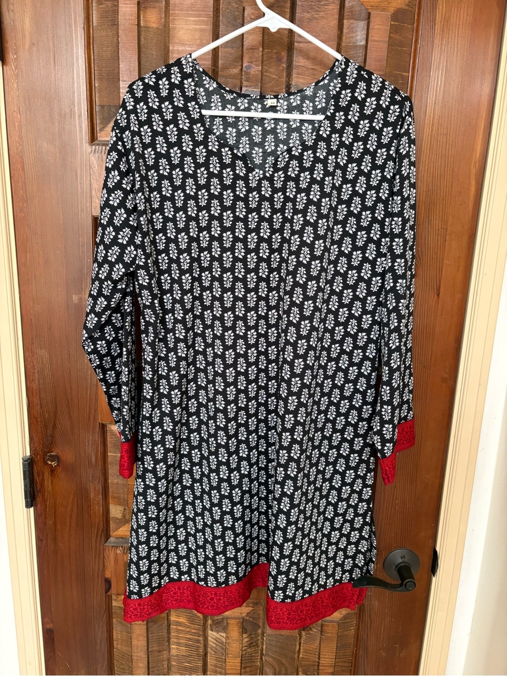 Black Floral Long-Sleeve Kurta with Red Trim